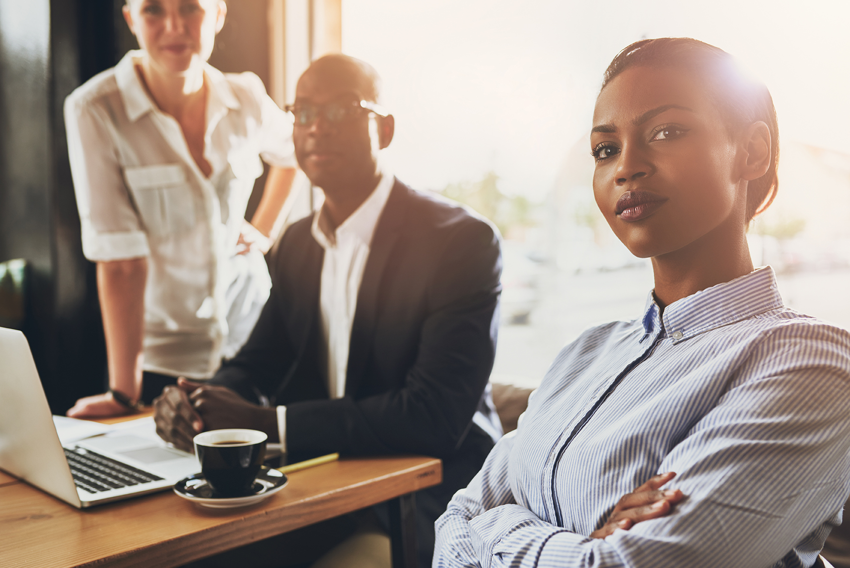 How to Choose a Travel Host Agency