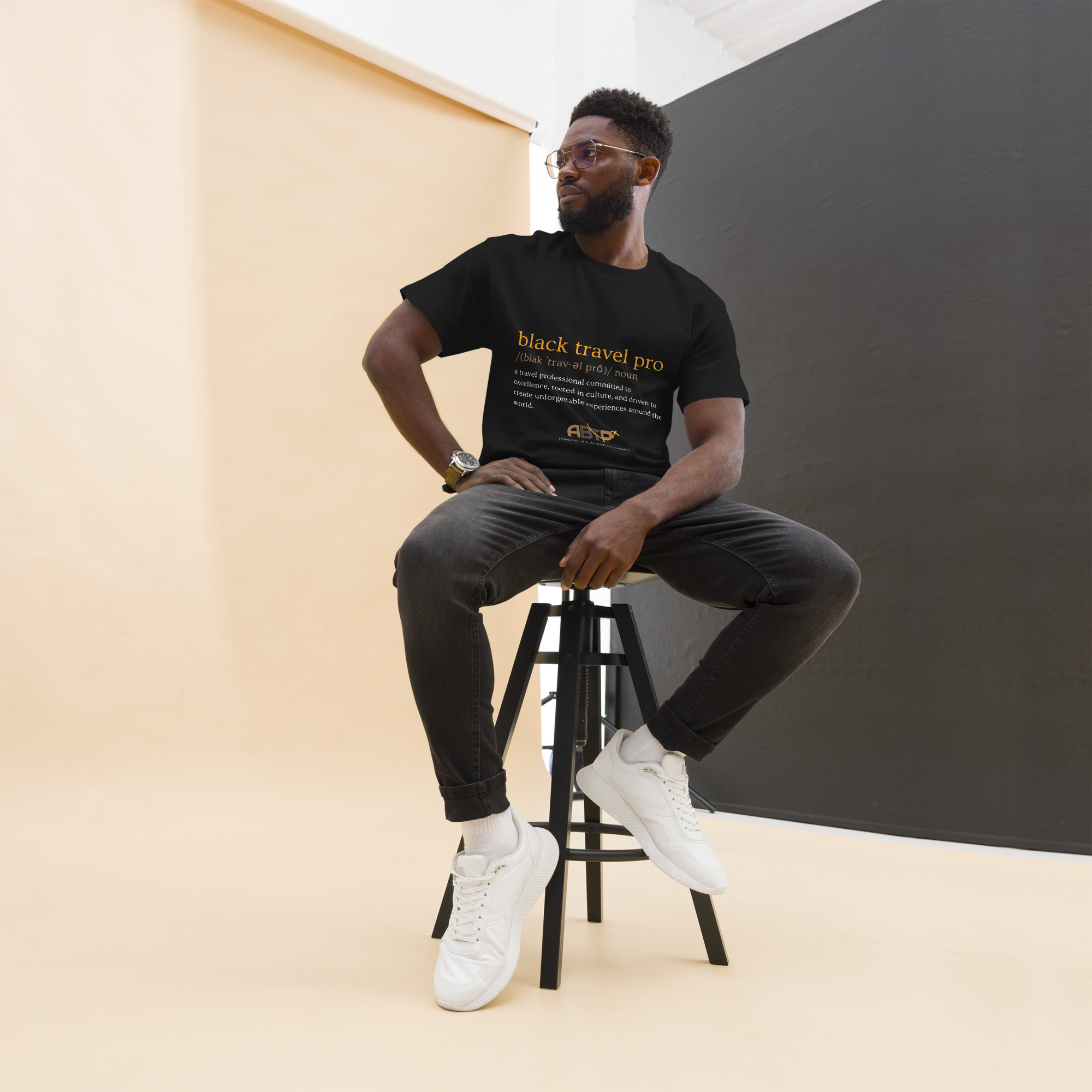 Definition Black Travel Pro - Image 3